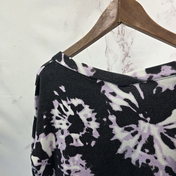 Athleta Sweatshirt Womens Small T Purple Coaster Luxe Printed V Neck Tie Dye - Picture 6 of 13